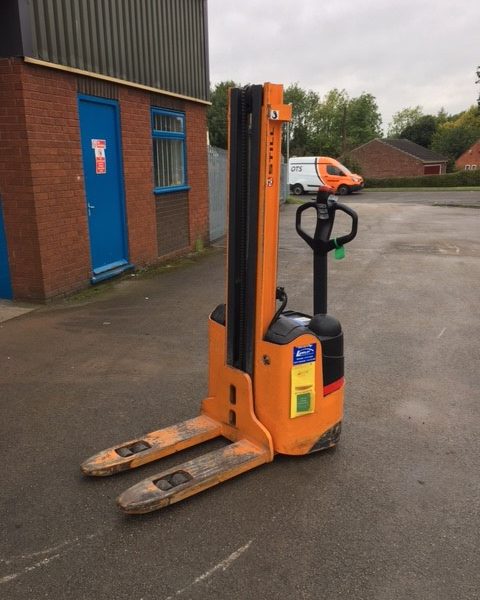 STILL EGV12 Stacker