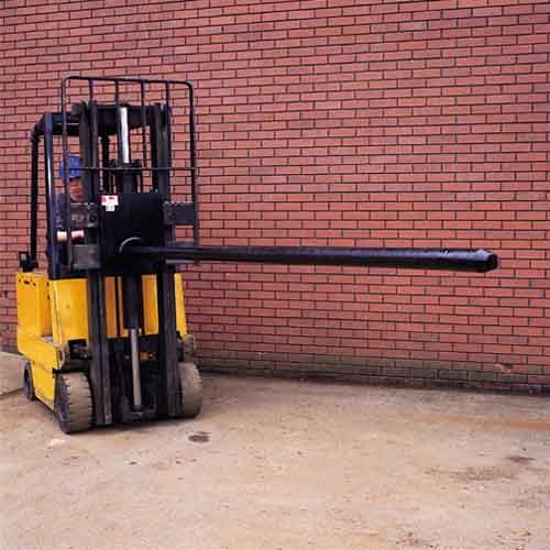 Carriage mounted Boom forklift attachment