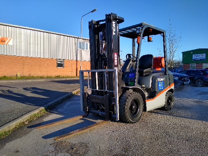TCM Gas 2500kgs Forklift Truck