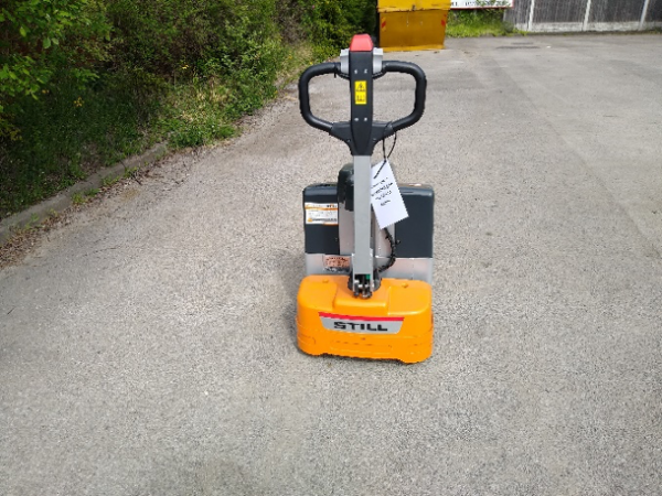 STILL Pallet Truck 1500kgs 1
