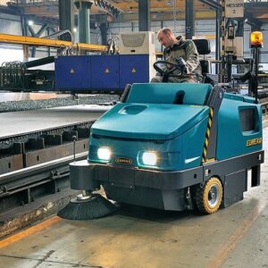 LARGE RIDE-ON BATTERY POWERED SWEEPER